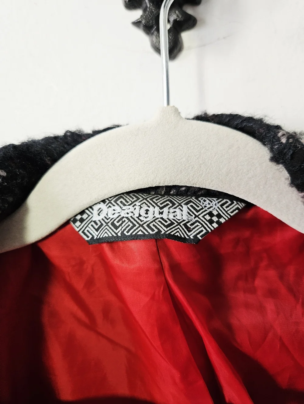 Desigual Textured Thread Coat Size 44 US XL Statement Coat Oversized Avant Garde - Picture 3 of 4